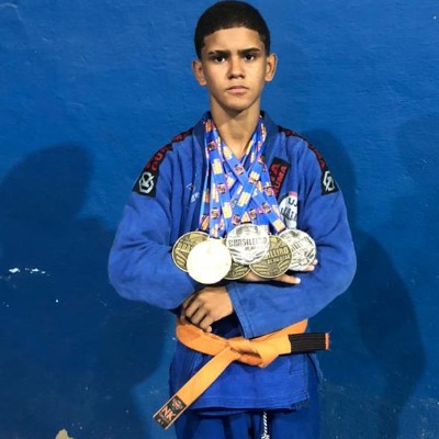 YURI MIGUEL PEREIRA DE SOUZA 